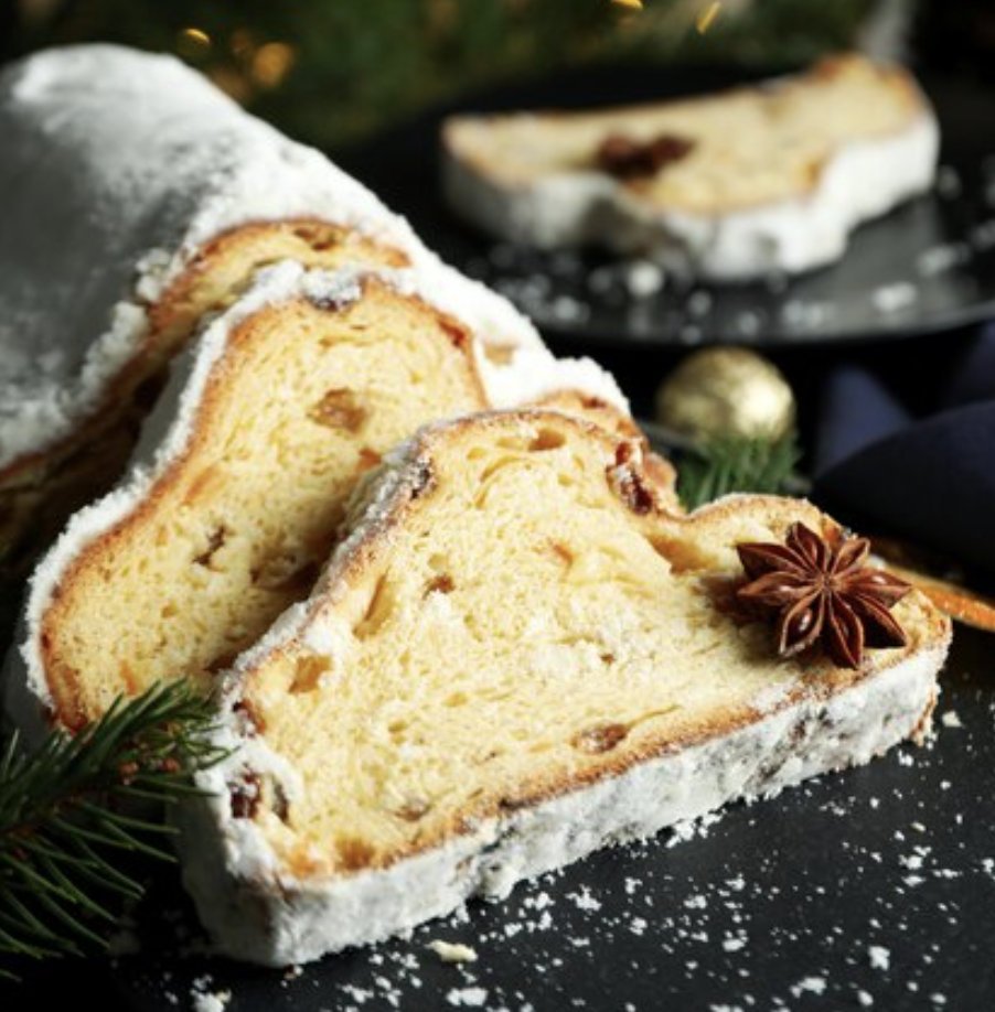 La Brioche Dorée de Noël aux Fruits Confits